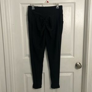 Viral scrunch booty leggings!